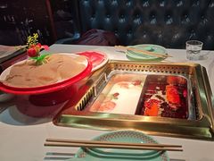 -洪焱重庆老火锅(万福花园店)
