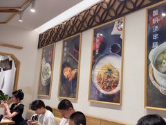 -馋三尺蟹粉小笼(人民广场店)