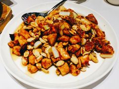 宫保鸡丁-眉州东坡(上海中心店)