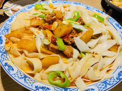 -巴依兄弟西域美食(机场店)