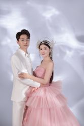 -莫兰迪婚纱摄影