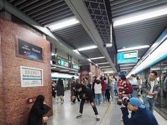 -北京大学东门(地铁站)