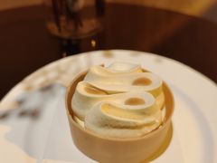 -Fridi Patisserie Cafe