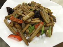 -老谢龙虾(芜湖路店)