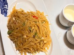 -小菜园新徽菜(镇江丹阳吾悦店)