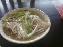 -金卯白肉罩火烧