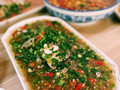 招牌青椒口味无刺鲫鱼-老街无刺鲫鱼