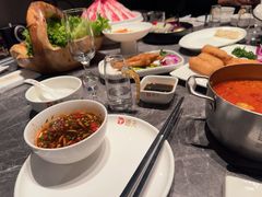 -德天肥牛海鲜火锅(城西银泰店)