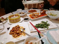 -梅龙镇酒家(南京西路总店)