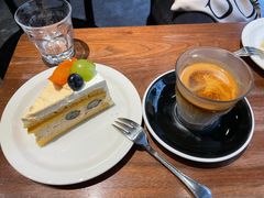 柿子南瓜奶油蛋糕-black rainbow coffee