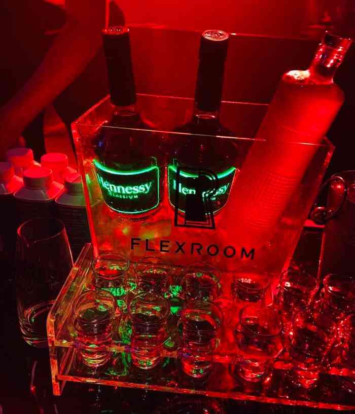 flexroom-"这家应该是近期成都最火爆的夜店 作为潮流.