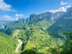 -鹿院坪生态旅游景区