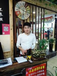 -镁连社·美联社