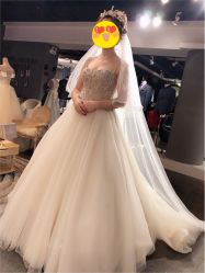 -艾米丽婚纱礼服