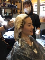 -苑苑发型设计