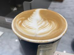 -HOT CRUSH趁热集合·现烤面包(环球港店)