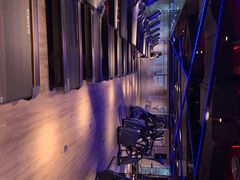 -W FITNESS 威尔仕健身·游泳(老西门新苑店)