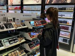 -盖达尔·阿利耶夫国际机场