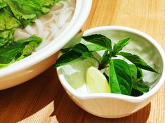 河内生牛肉汤河粉-米纸越南小馆(金鹰世界店)