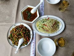 -美食村花园餐厅