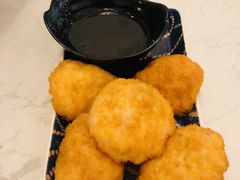 Golden虾饼-浩海火燒雲傣家菜(芮欧百货店)