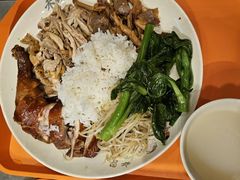 -大食代美食广场(上海中心店)