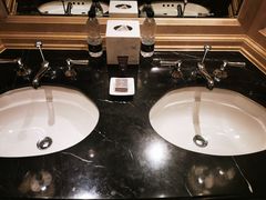 -广州富力丽思卡尔顿酒店