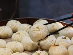 -李与白包子铺(桐梓林店)