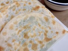 韭菜盒子-金牌餐厅·天津菜·八珍豆腐·老爆三(瓷房子店)