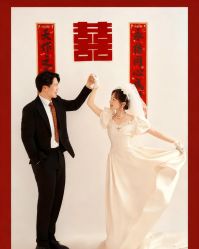 -喜爱高定婚纱摄影