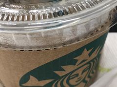 -星巴克(前滩世贸中心店)