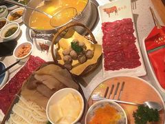 -左庭右院鲜牛肉火锅(环球港店)