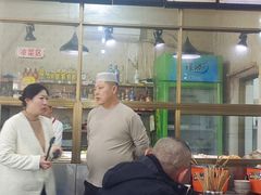 -吕记清真美食城(永兴服装街店)