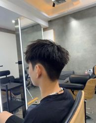 -尤司男士国潮理发馆