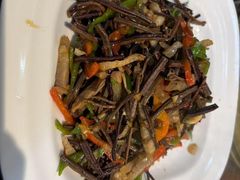 -缘来聚·徽菜名店(黄山宏村店)
