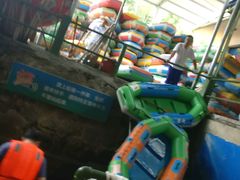 -仙山谷激浪漂流