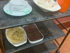 -三里屯土灶炖公鸡地锅鸡(江东店)