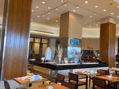 -亚龙湾希尔顿自助餐厅·海鲜·烧烤·沙滩BBQ·现场乐队