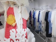 -广州白马服装市场