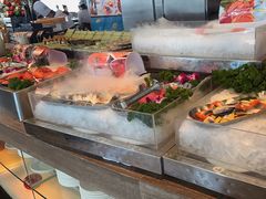 -宝利来国际大酒店-凤凰阁旋转餐厅
