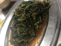 -明记烧鱼美味店