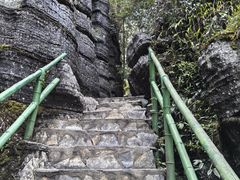 -梭布垭石林景区