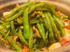 砂锅扁豆丝-元唐家宴•经典东北菜(梅市口路店)