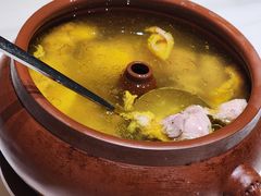 汽锅鸡-怡得饭庄·30年老店·宋大妈昆明菜