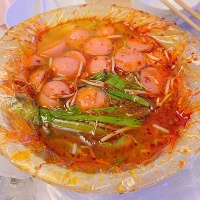 三品阁过桥米线(绥中路店)-"他家吃的味道不错啊,服务很棒,怀孕时候热