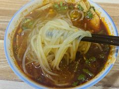 -老字号杨坡红油米线腊汁肉夹馍(东四道巷店)