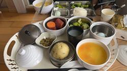 -童谣里医疗级月子中心(独栋湖景店)