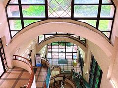 -香港大学