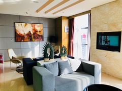 -青岛富力艾美酒店