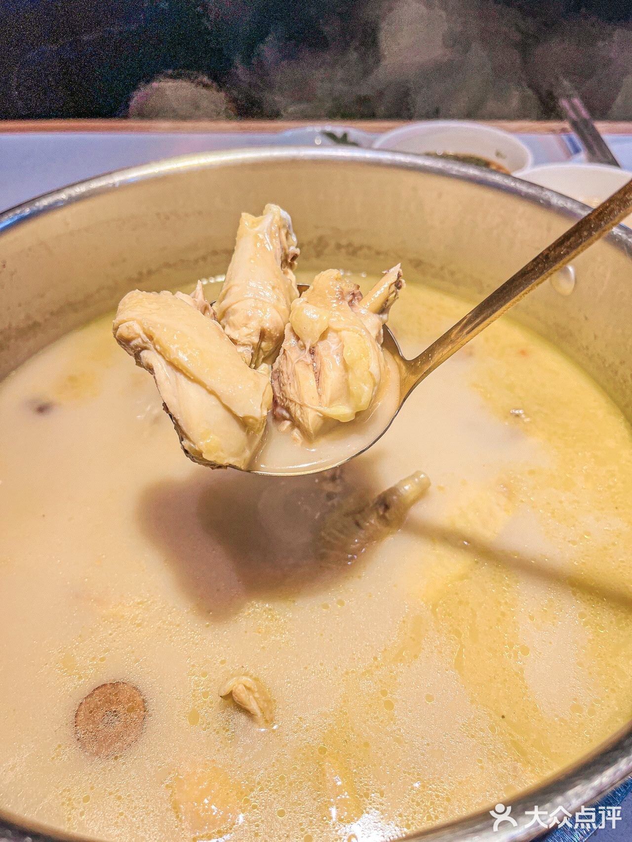 宝藏分享~吃胡椒猪肚鸡请锁死这家店！